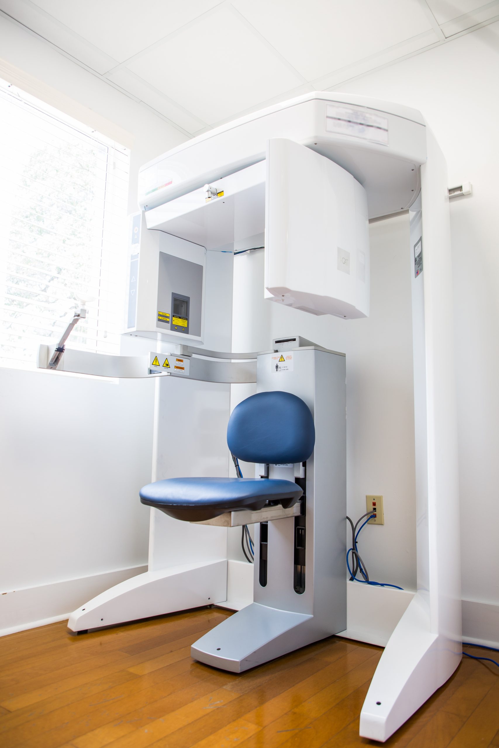 Cone Beam CT Scanner machine